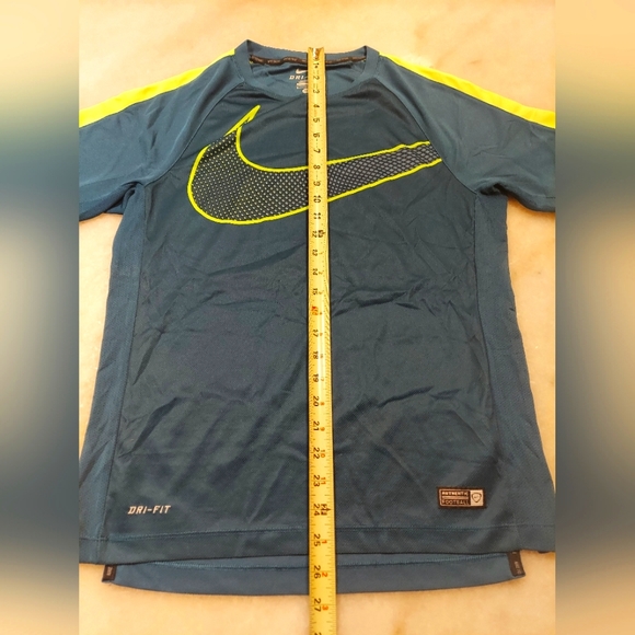 Nike Dri Fit Shirt Medium Soccer - Picture 3 of 7